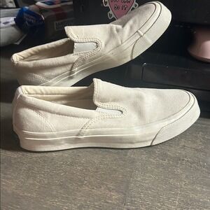 Converse Cream Canvas Slip-Ons Unisex Styling